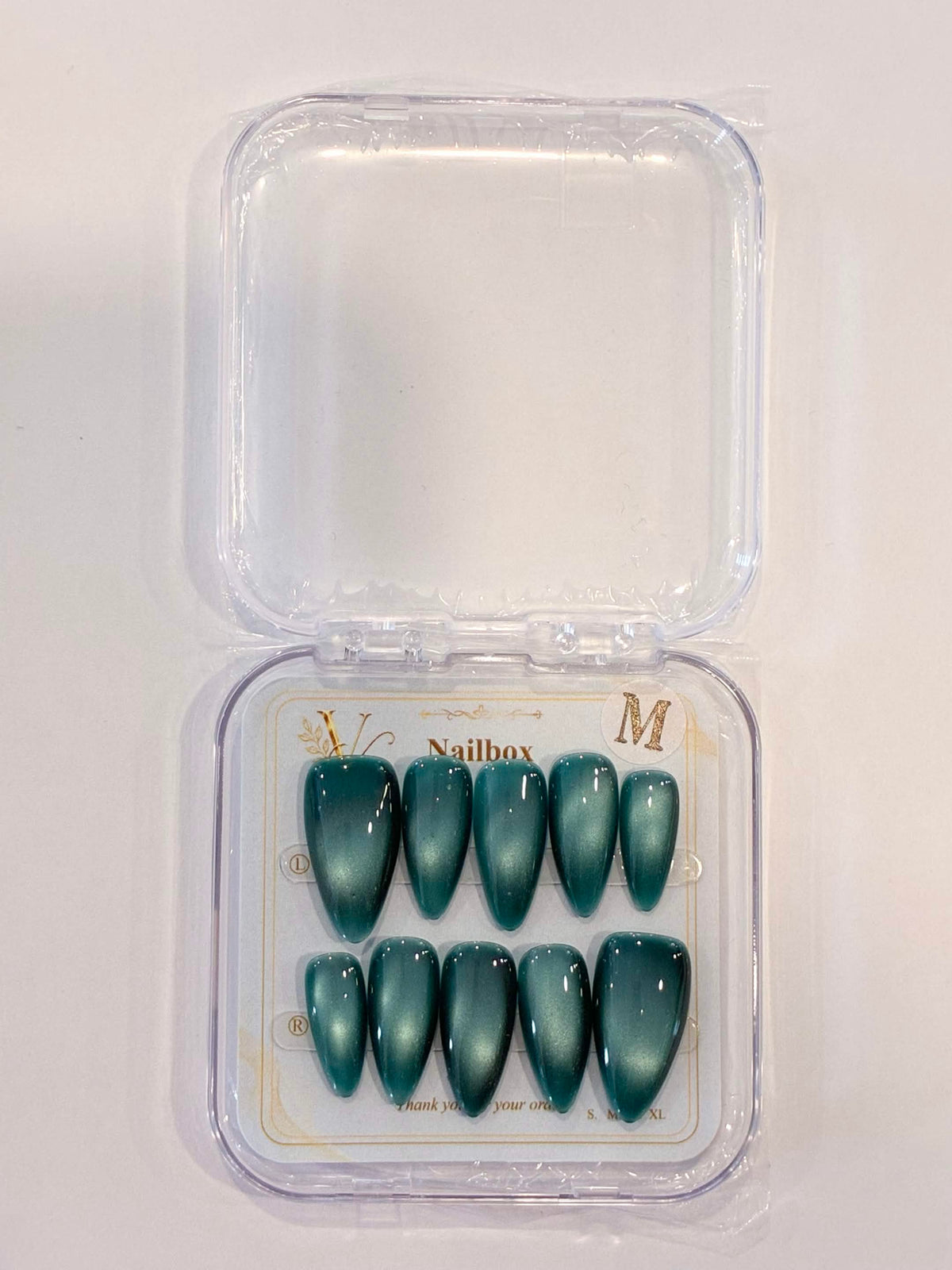 Cat Eye 34